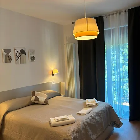 Urban 3*