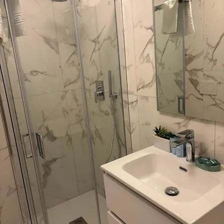 Urban 3*
